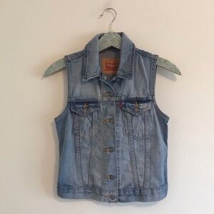 Levi’s Light Wash Denim Vest